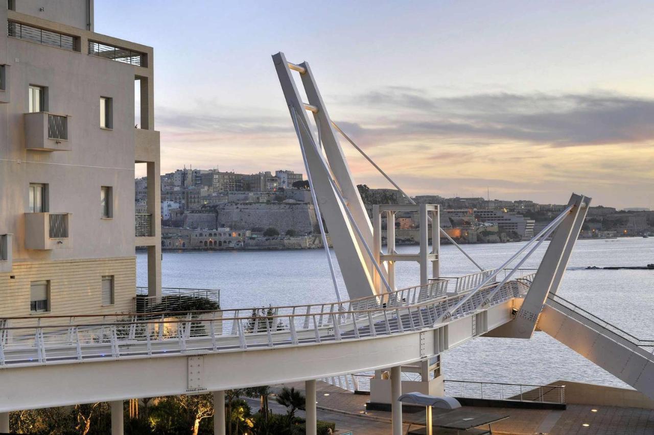 Modern Apartment In The Best Area Of Sliema Esterno foto